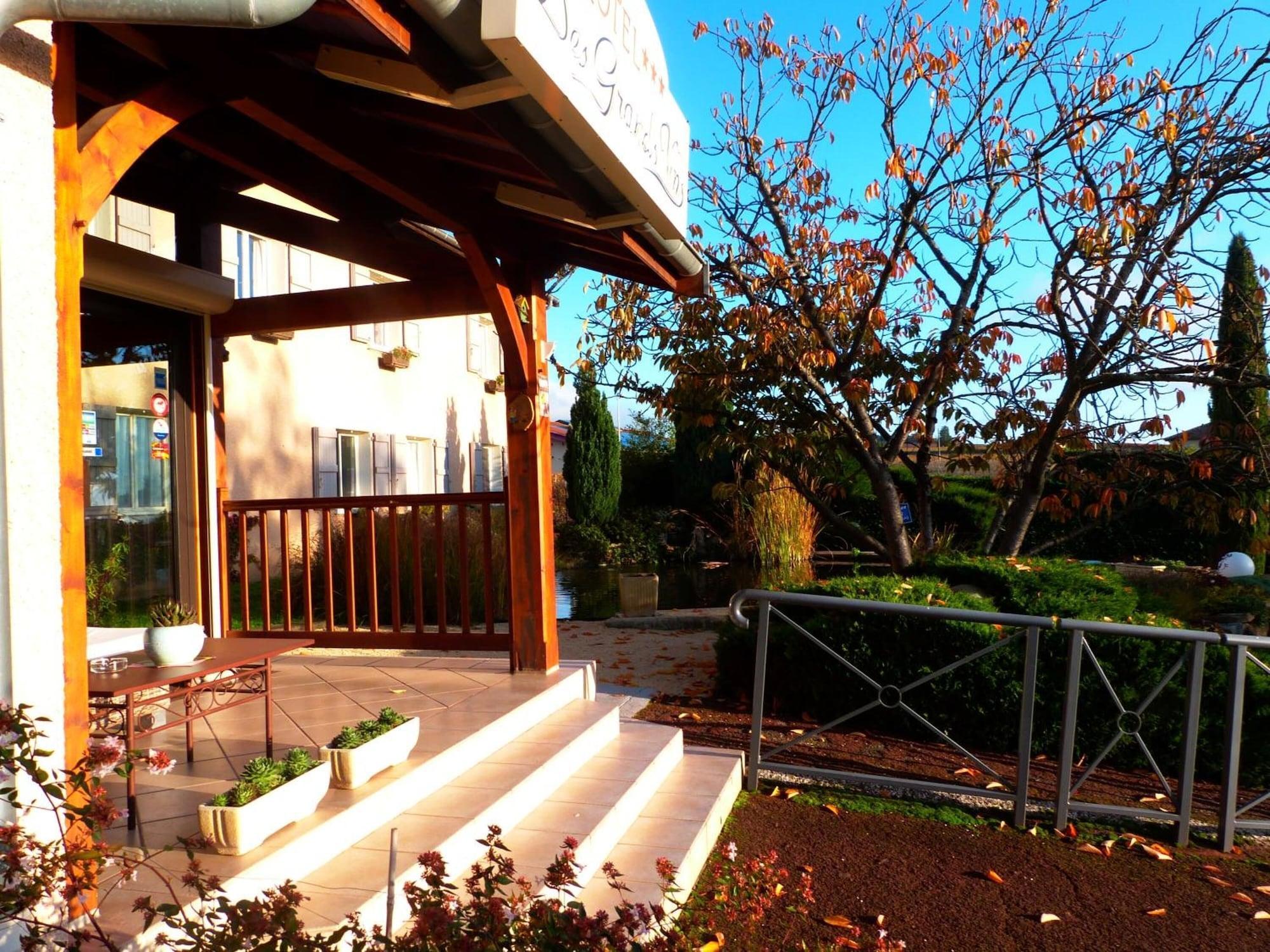 Logis Hotel Des Grands Vins Fleurie Eksteriør bilde