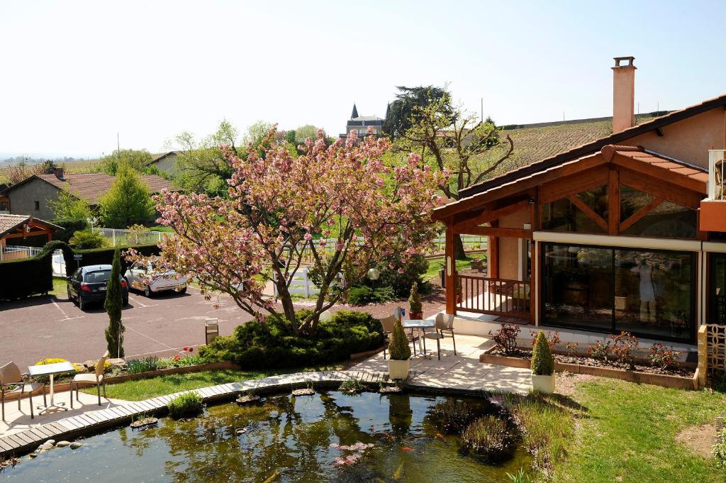 Logis Hotel Des Grands Vins Fleurie Eksteriør bilde